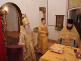 Александро-Невский женский монастырь, праздничное богослужение